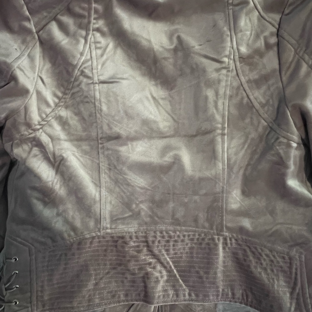 Jacket - Picture 2 of 6